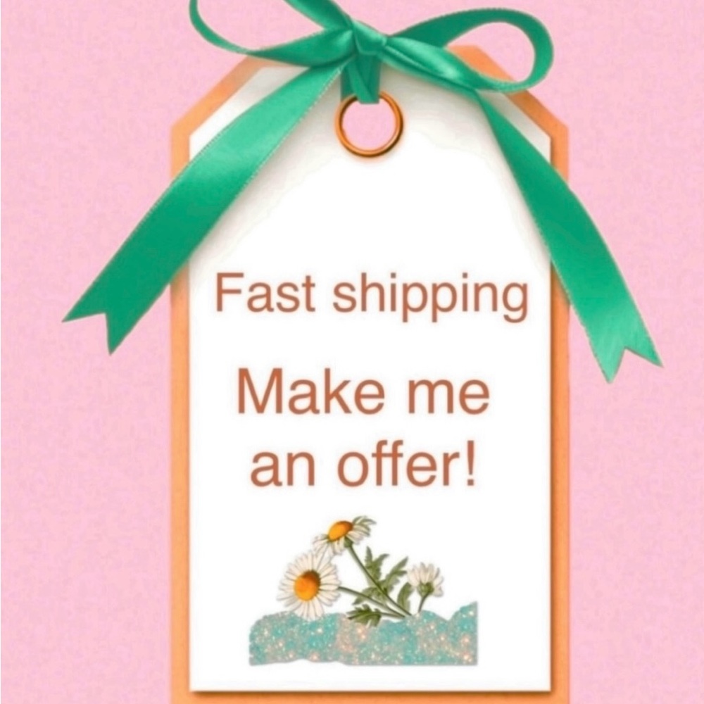 LUG Carousel Crossbody Bag - Picture 11 of 11